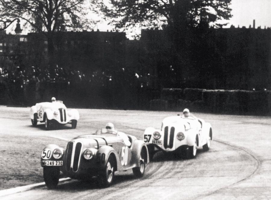  BMW 328 Roadster 1939 года  (фото 17 из 18)